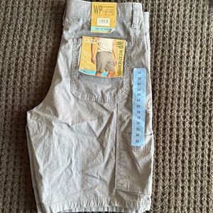 Weatherproof Men’s Shorts 32 Waist NWT
